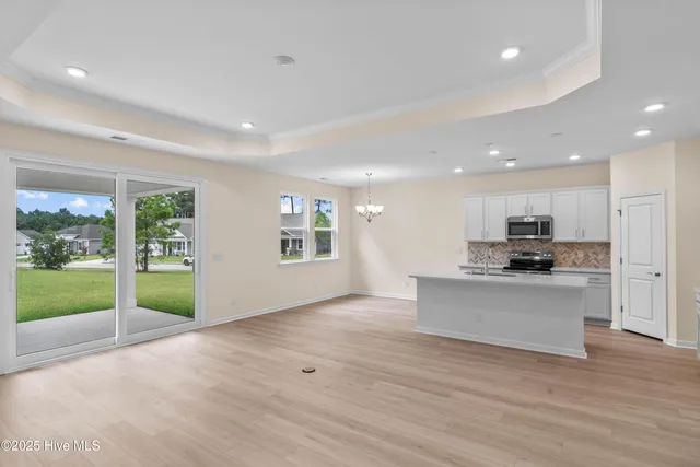 $349,900 | 658 Edgeside Drive Southeast, Bolivia, NC 28422