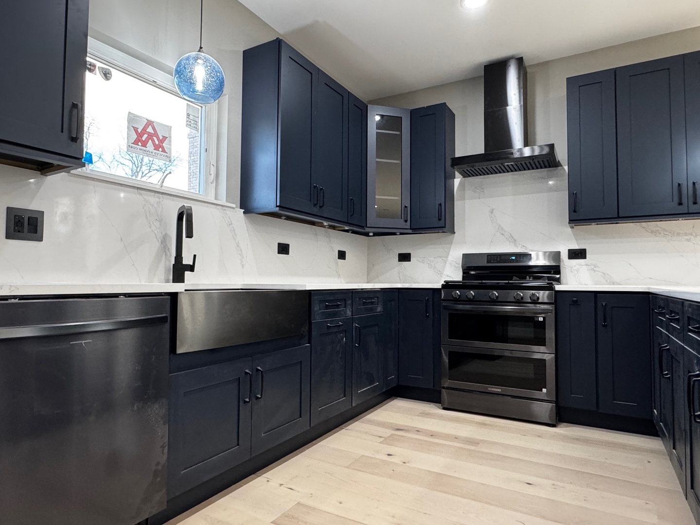 4348 West Thomas Street Chicago, IL 60651 - Photo 7 of 21