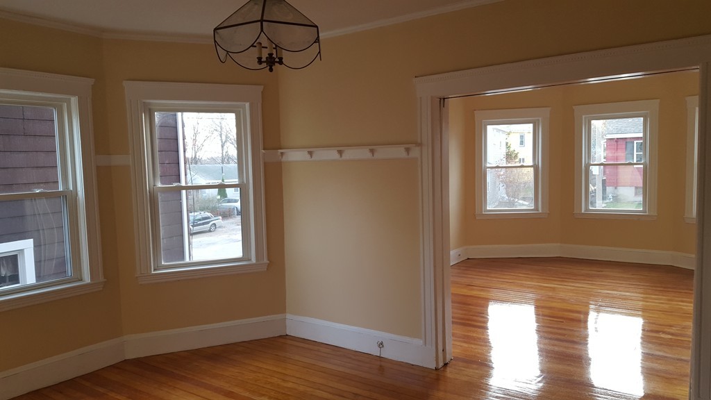 35 Asticou Road Boston, MA 02130 - Photo 2 of 8