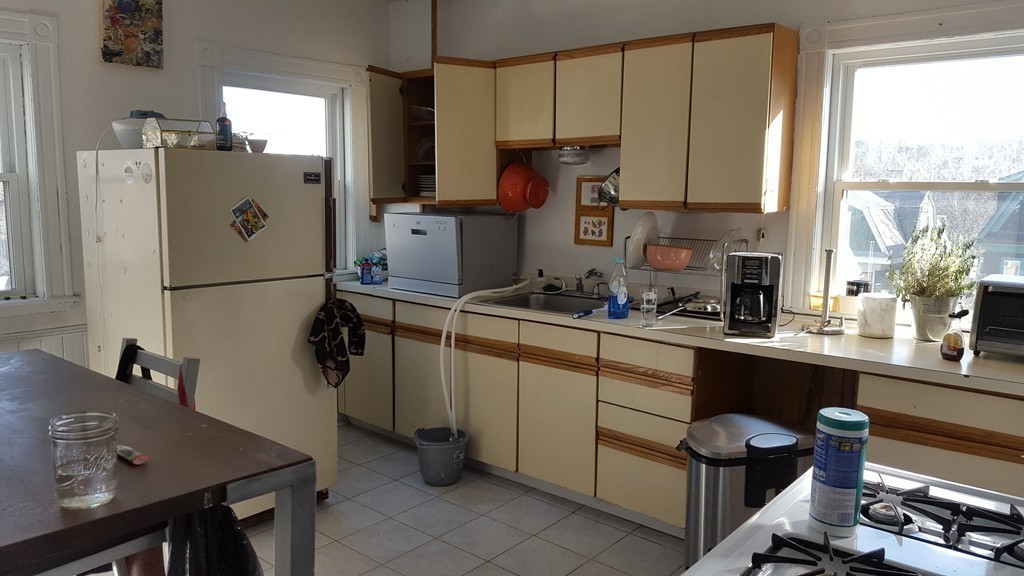 35 Asticou Road Boston, MA 02130 - Photo 7 of 8