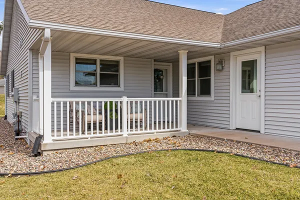 $449,900 | 709 Wildwood Court, La Crescent, MN 55947