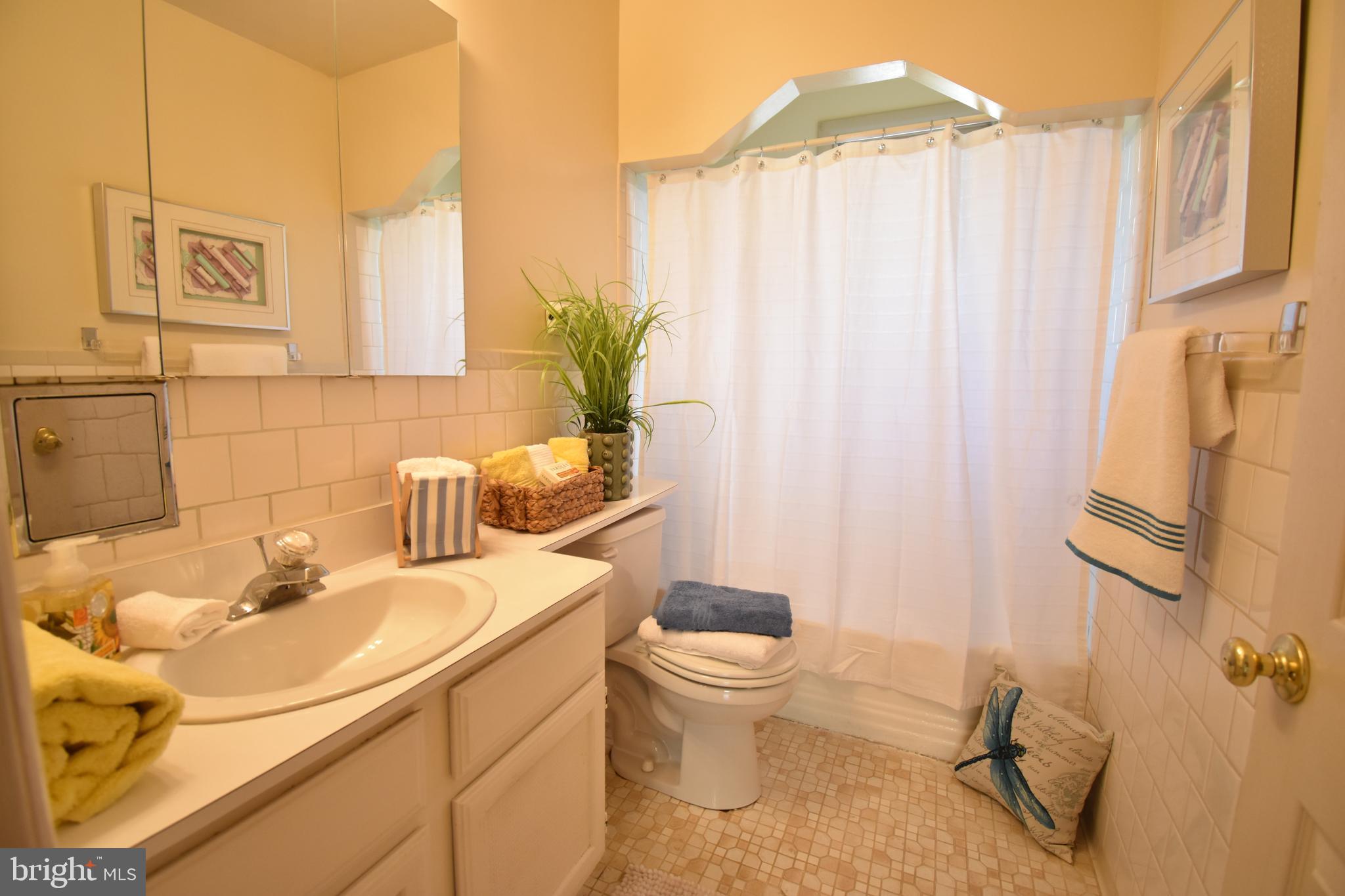 8313 Thornton Road Baltimore, MD 21204 - Photo 13 of 54 Gallery Image 13