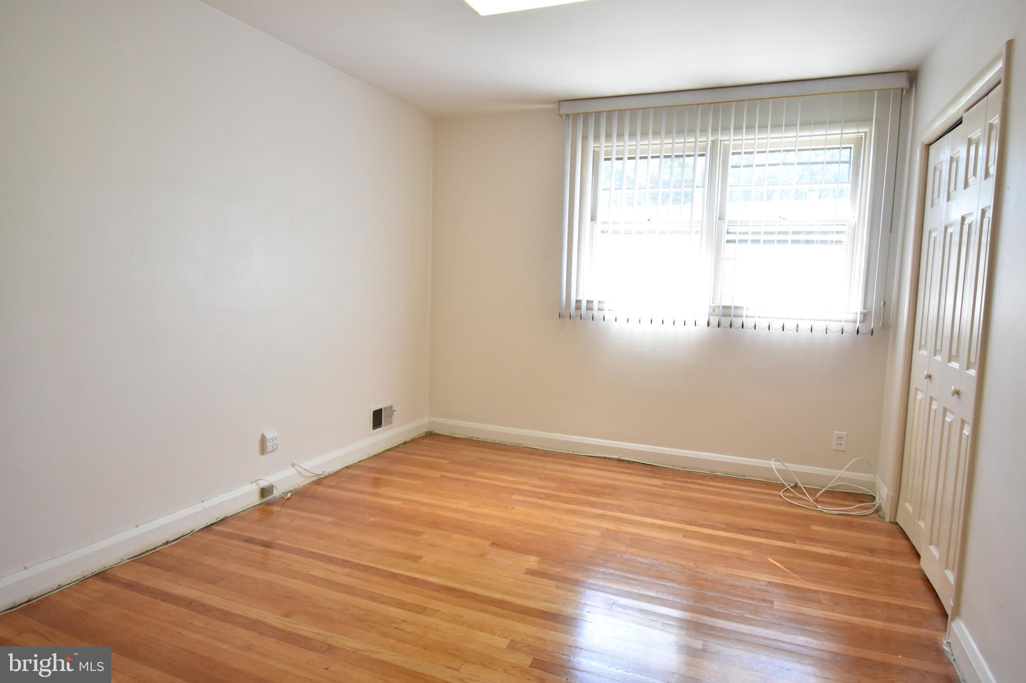 8313 Thornton Road Baltimore, MD 21204 - Photo 18 of 54 Gallery Image 18