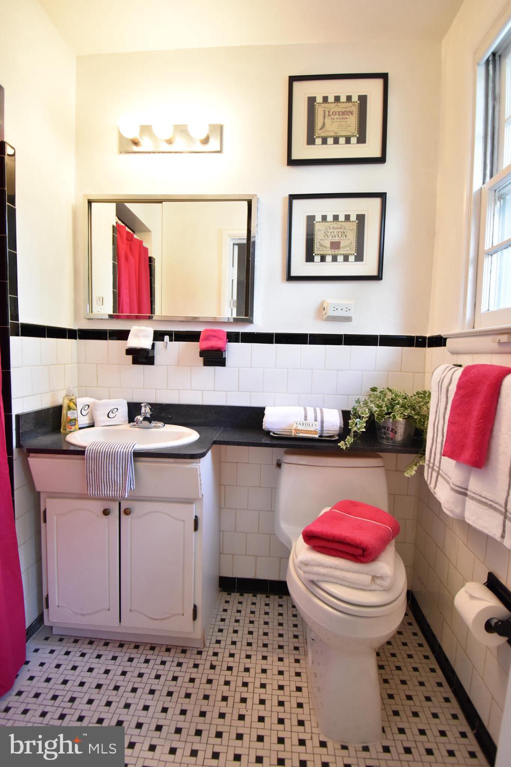 8313 Thornton Road Baltimore, MD 21204 - Photo 26 of 54 Gallery Image 26