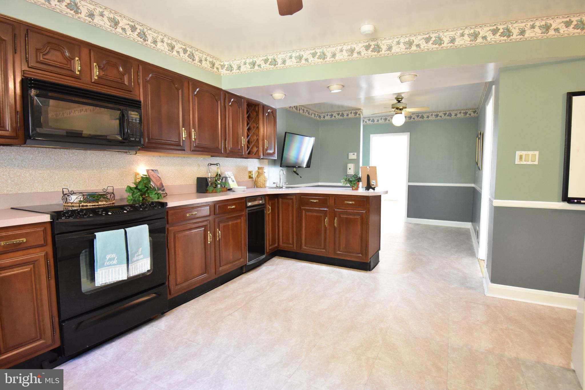 8313 Thornton Road Baltimore, MD 21204 - Photo 35 of 54 Gallery Image 35