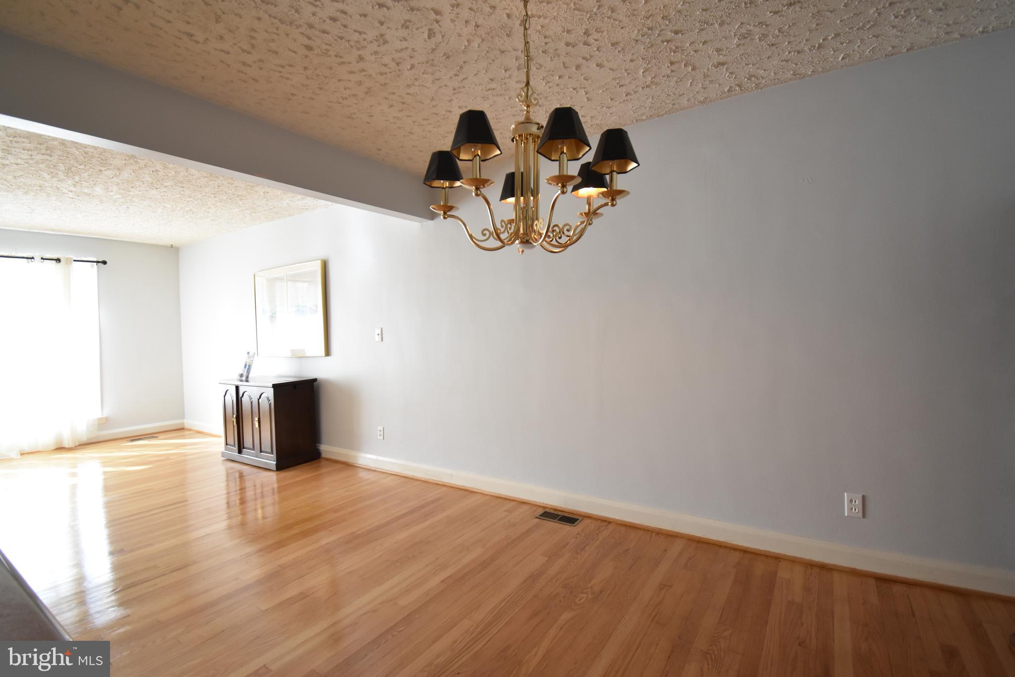 8313 Thornton Road Baltimore, MD 21204 - Photo 8 of 54 Gallery Image 8
