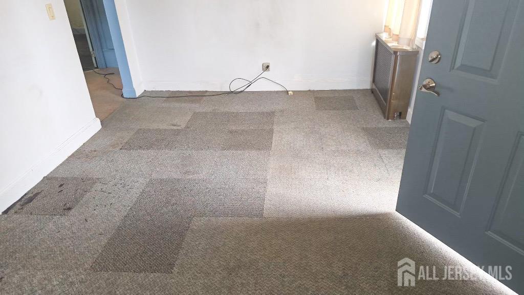 234 Old Road Sewaren, NJ 07077 - Photo 3 of 15