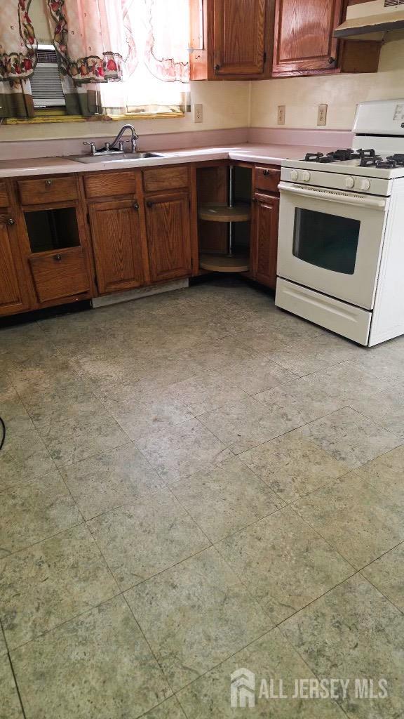 234 Old Road Sewaren, NJ 07077 - Photo 4 of 15