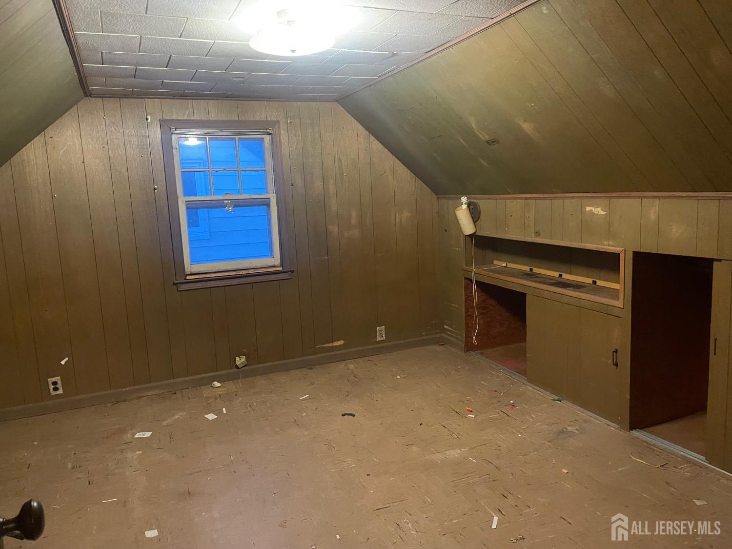 234 Old Road Sewaren, NJ 07077 - Photo 6 of 15