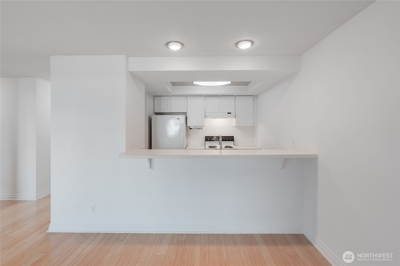 6055 35th Avenue Southwest, Unit 308 Seattle, WA 98126 - Photo 11 of 39