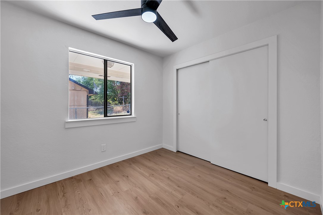 2239 Hilltop Loop Killeen, TX 76549 - Photo 2 of 15