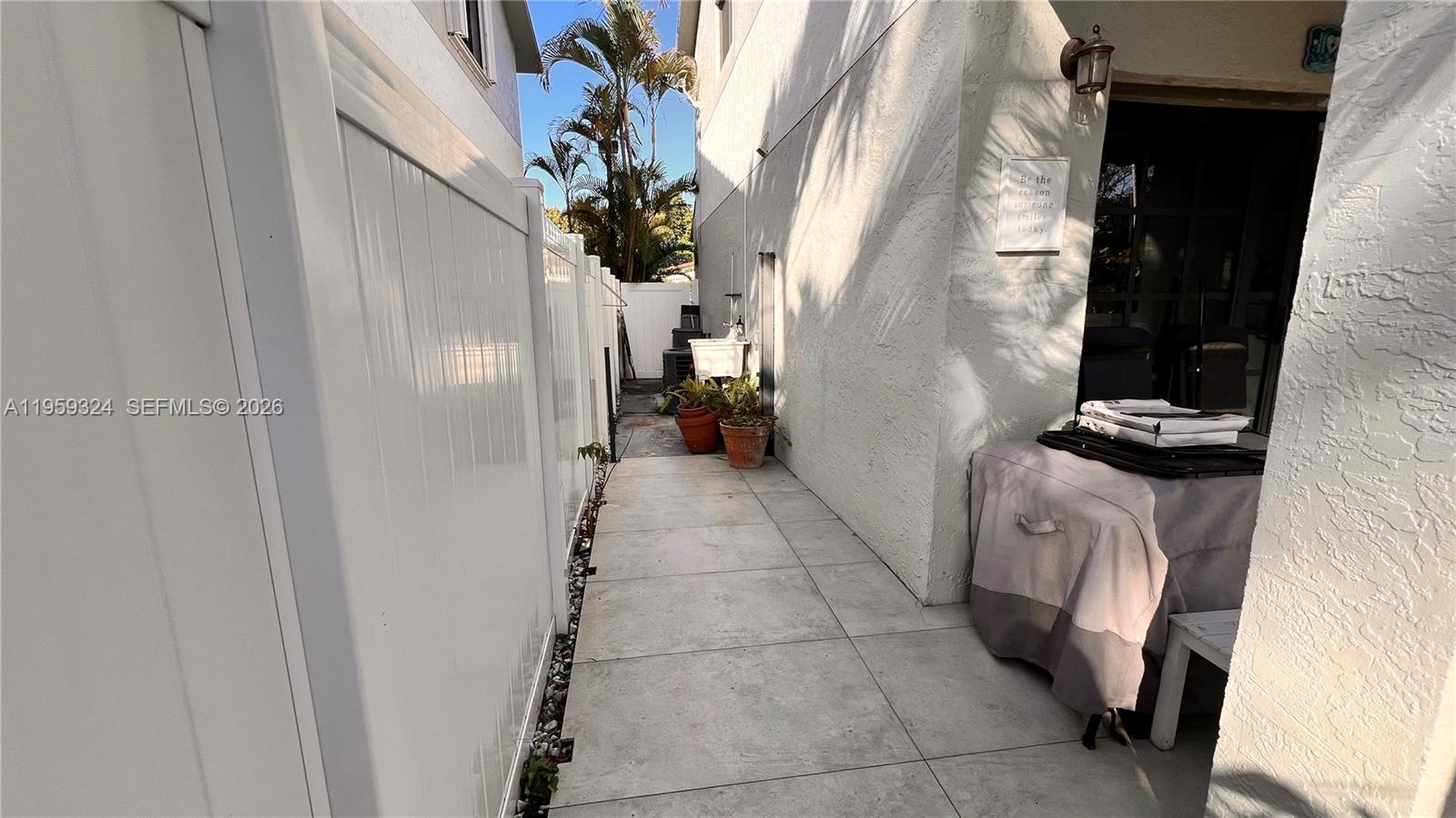 3538 Southwest 17th Street, Unit 1B Miami, FL 33145 - Photo 18 of 27