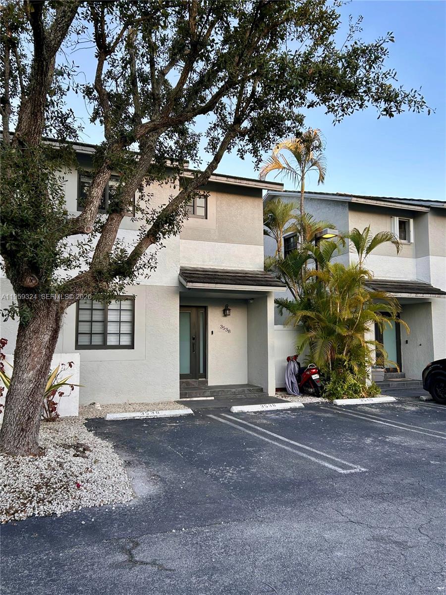 3538 Southwest 17th Street, Unit 1B Miami, FL 33145 - Photo 3 of 27