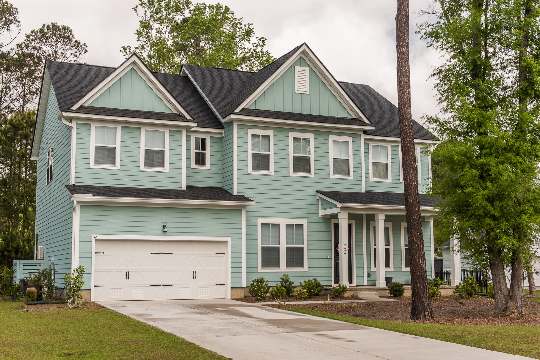 1724 Rainey Road Mount Pleasant, SC 29466 - Photo 2 of 70 1724Rainey-3