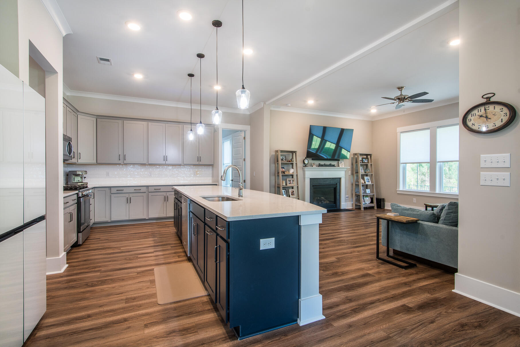 1724 Rainey Road Mount Pleasant, SC 29466 - Photo 23 of 70 1724Rainey-23