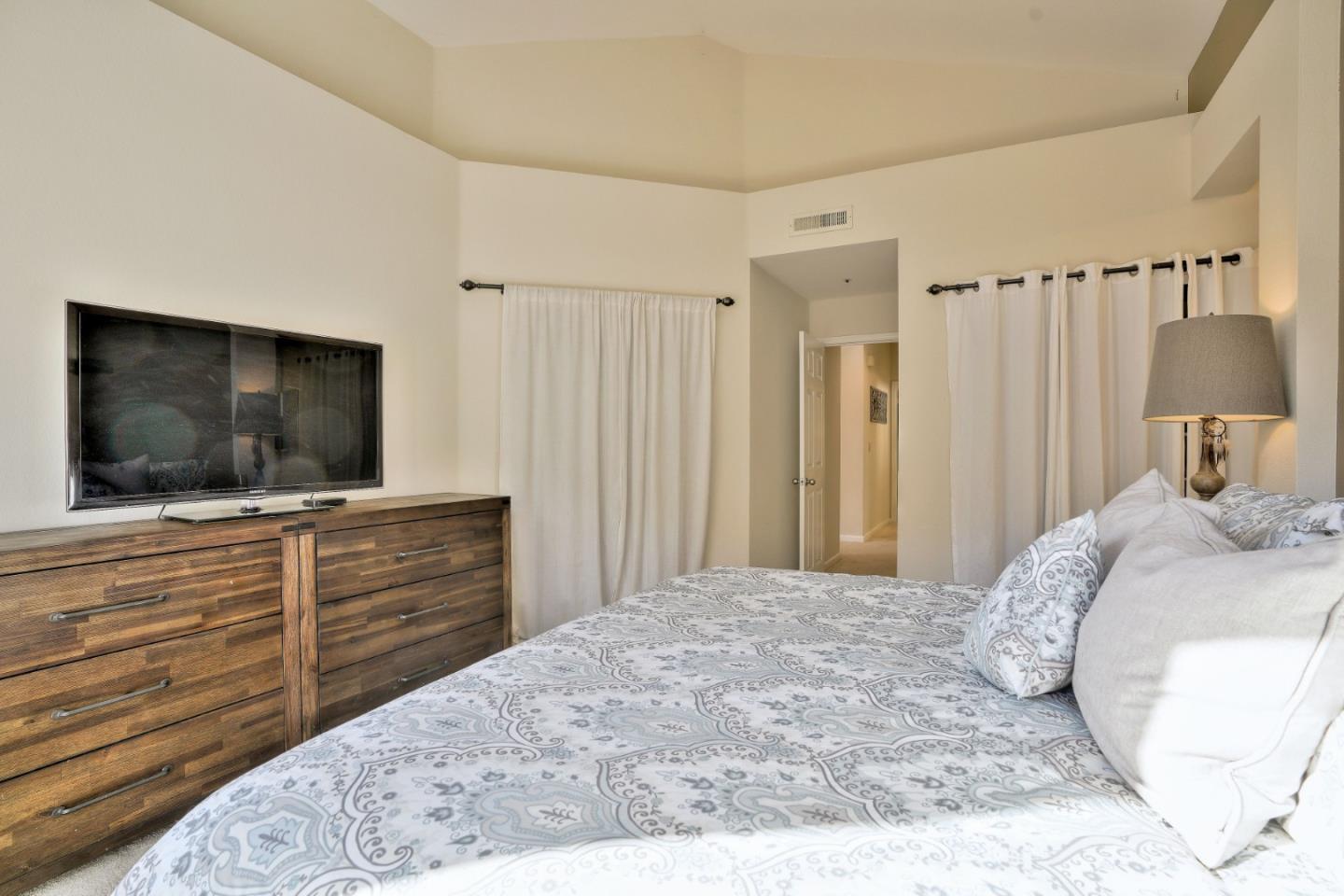 17534 Sugarmill Road Salinas, CA 93908 - Photo 23 of 37 Gallery Image 23