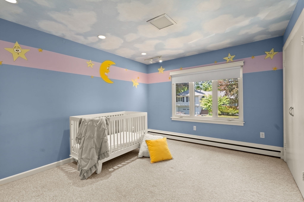 176 Paulson Road Newton, MA 02468 - Photo 15 of 23
