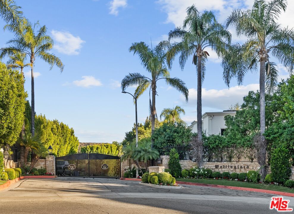 2596 Wallingford Drive Beverly Hills, CA 90210 - Photo 1 of 1 a view of a city street