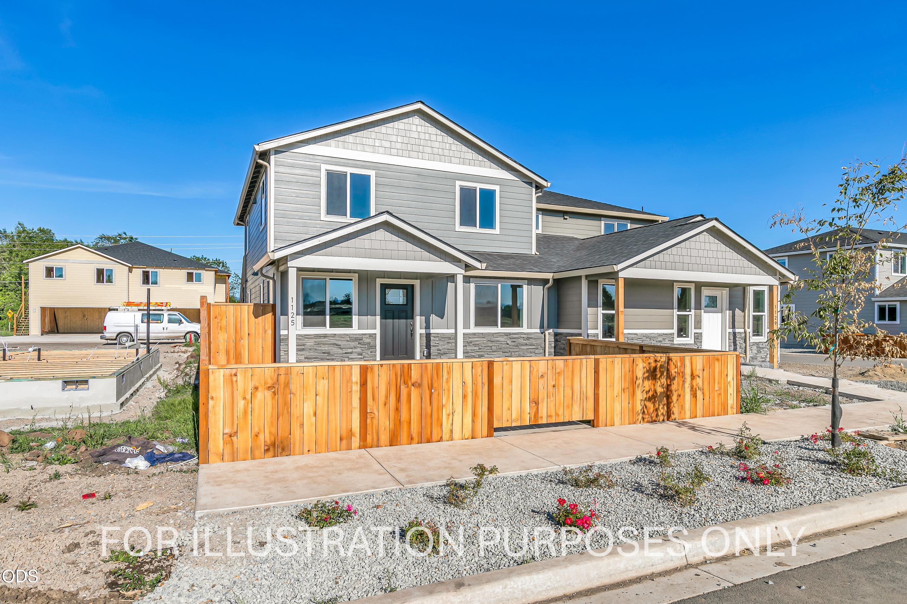 4706 Gebhard Road Central Point, OR 97502 - Photo 3 of 40