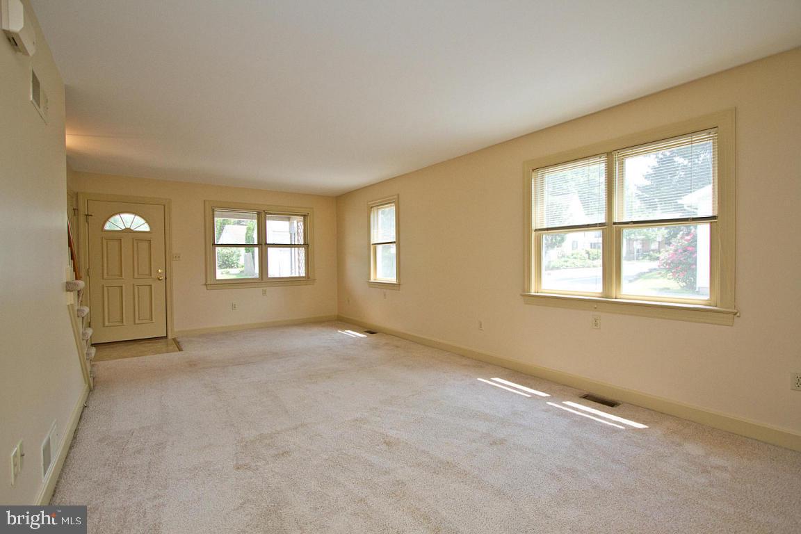 310 North Water Street Lititz, PA 17543 - Photo 8 of 31