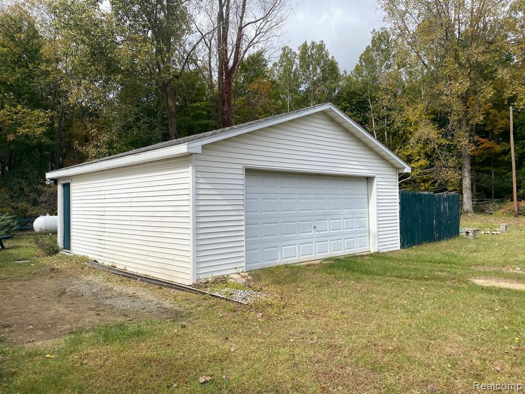 3979 Haines Road Attica, MI 48412 - Photo 2 of 18 Gallery Image 2
