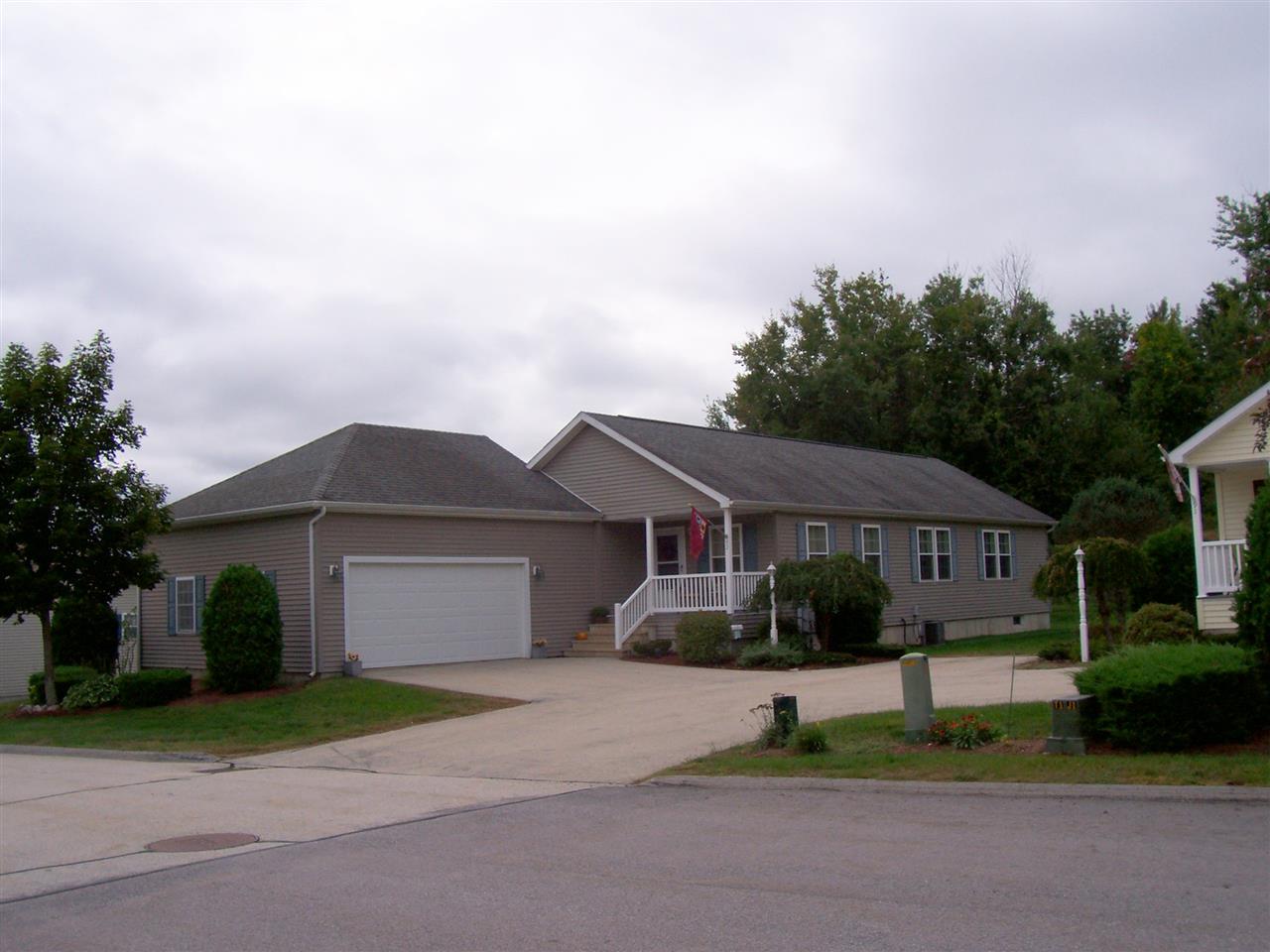 92 Pheasant Hill Road Hooksett, NH 03106 - Photo 1 of 18 Gallery Image 1
