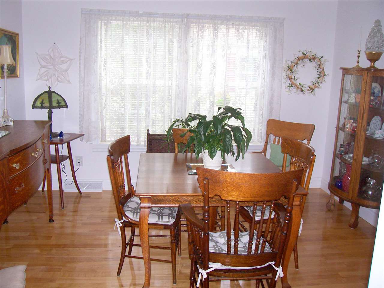 92 Pheasant Hill Road Hooksett, NH 03106 - Photo 5 of 18 Gallery Image 5
