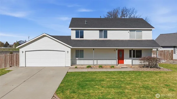 $475,000 | 1705 Market Street, College Place, WA 99324