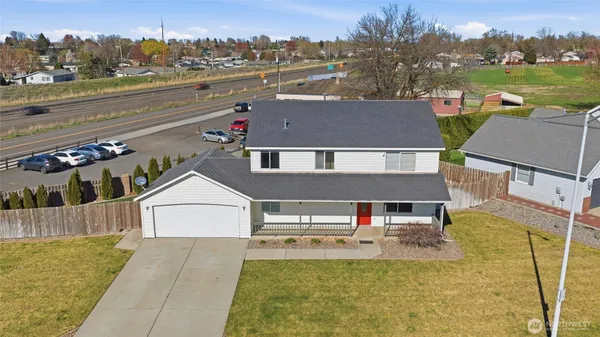 $475,000 | 1705 Market Street, College Place, WA 99324