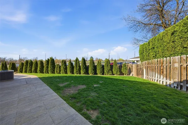 $475,000 | 1705 Market Street, College Place, WA 99324