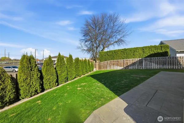 $475,000 | 1705 Market Street, College Place, WA 99324