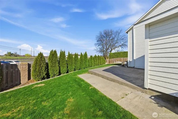 $475,000 | 1705 Market Street, College Place, WA 99324