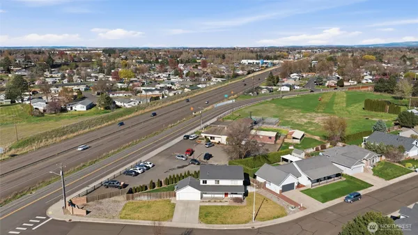 $475,000 | 1705 Market Street, College Place, WA 99324