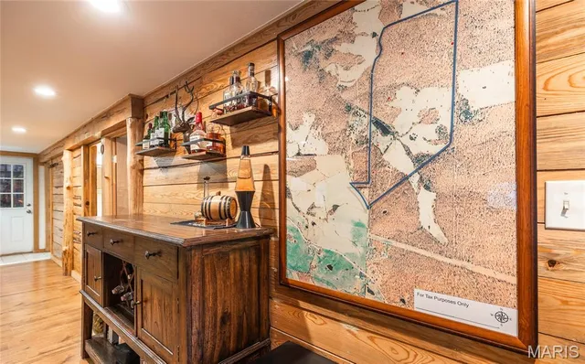 $980,000 | 31 Sunset Lane, Steelville, MO 65565