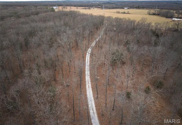 $980,000 | 31 Sunset Lane, Steelville, MO 65565