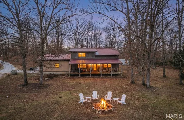 $980,000 | 31 Sunset Lane, Steelville, MO 65565