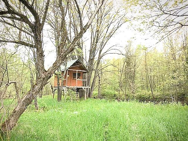 On Riverside Drive Hurley, WI 54534 - Photo 1 of 12 Gallery Image 1