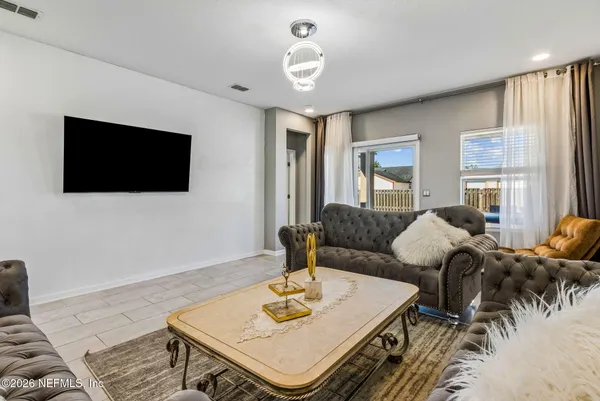 $450,000 | 10400 Addison Lakes Drive, Jacksonville, FL 32257