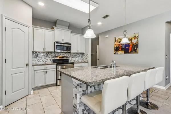 $450,000 | 10400 Addison Lakes Drive, Jacksonville, FL 32257