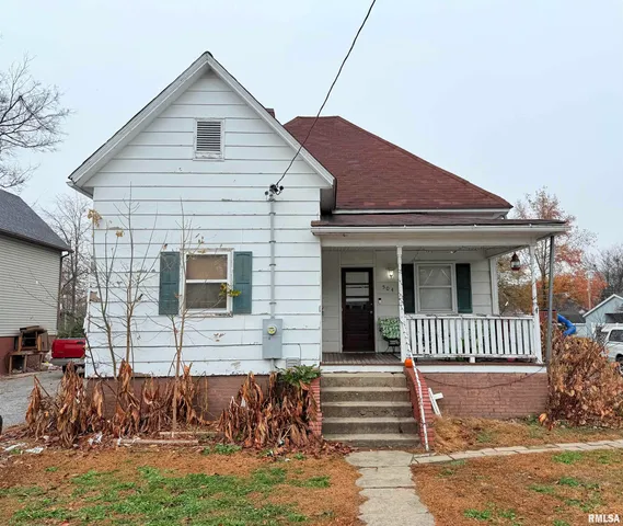 $49,900 | 504 West South Street, Harrisburg, IL 62946