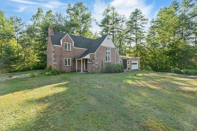 $489,999 | 2165 Highway 16, Ossipee, NH 03814