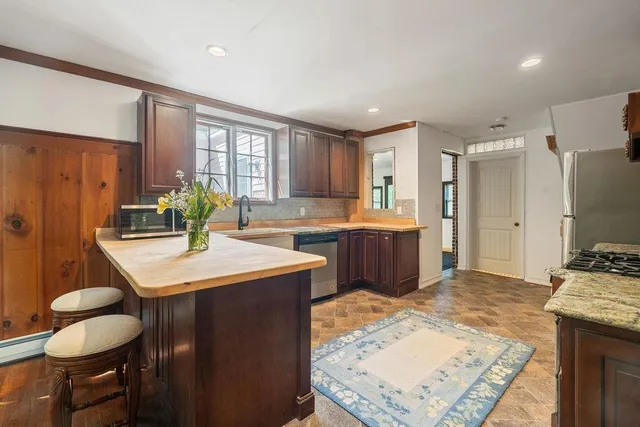 $489,999 | 2165 Highway 16, Ossipee, NH 03814