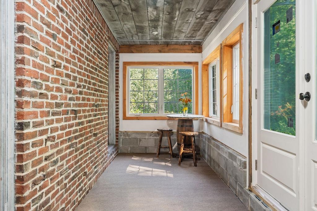 2165 Highway 16 Ossipee, NH 03814 - Photo 19 of 38