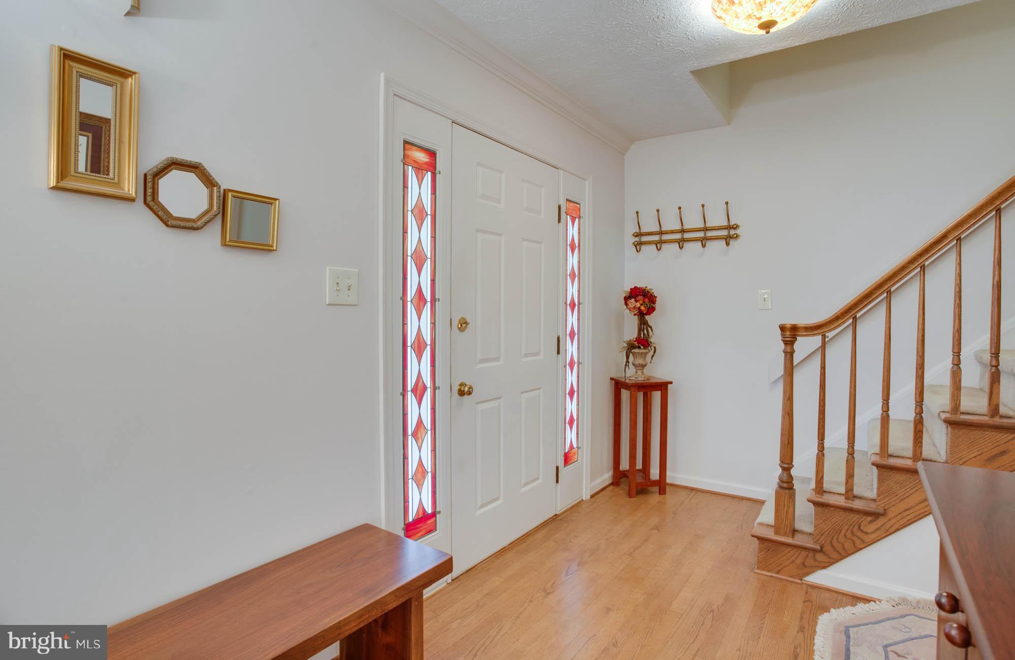1325 Quail Ridge Drive Reston, VA 20194 - Photo 3 of 27 Welcoming Foyer with hardwood floors.