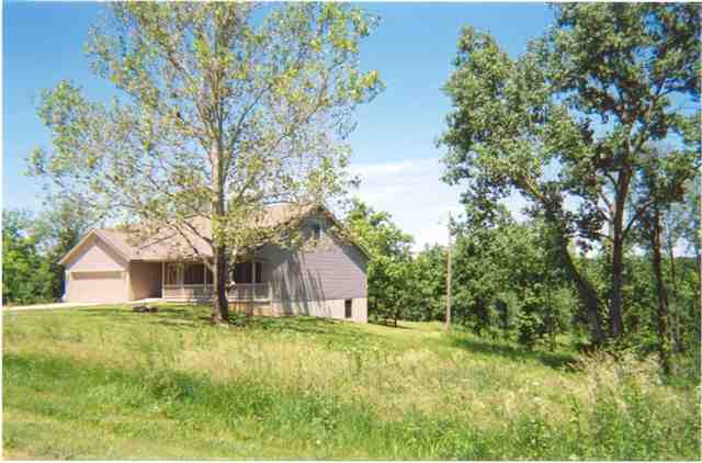 29620 North Bitner Road Glasford, IL 61533 - Photo 2 of 9