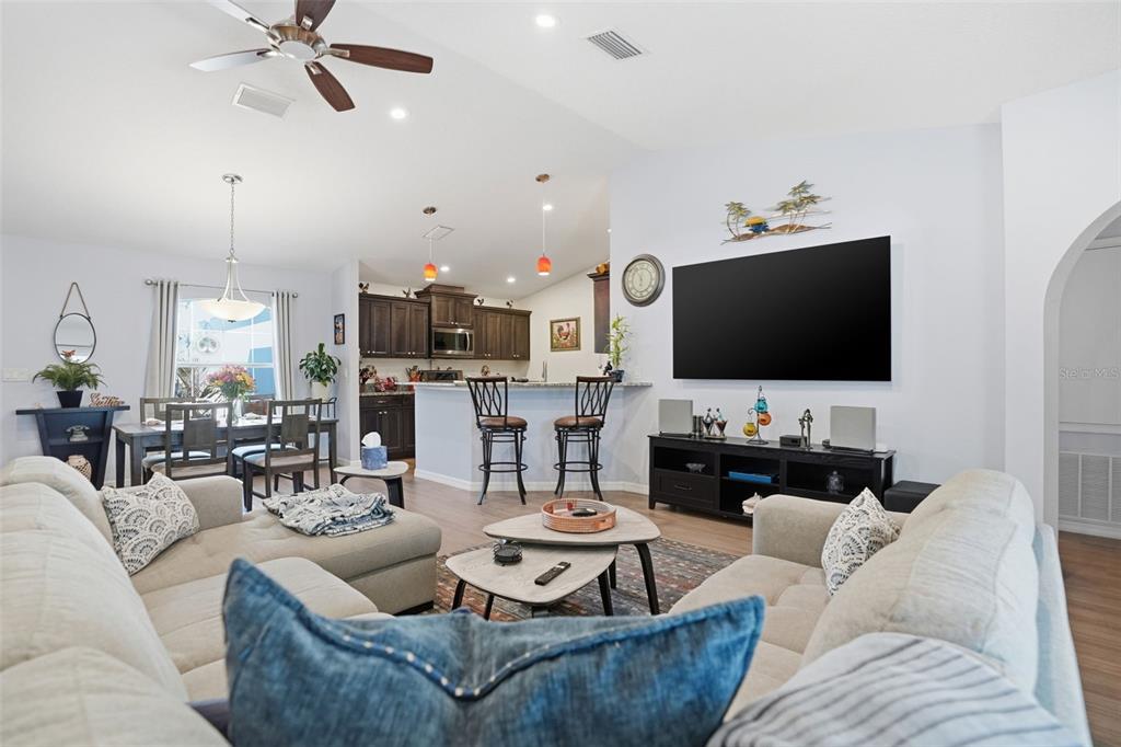 17402 Maberly Road Weeki Wachee, FL 34614 - Photo 11 of 58