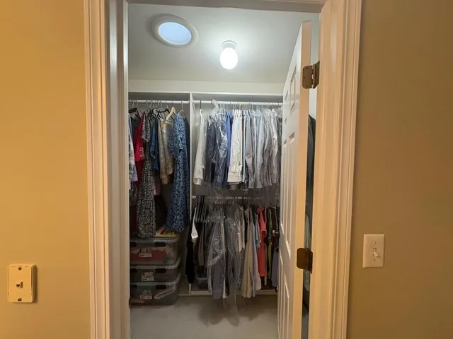 $3,500 | 1375 Burnett Drive, Aurora, IL 60502