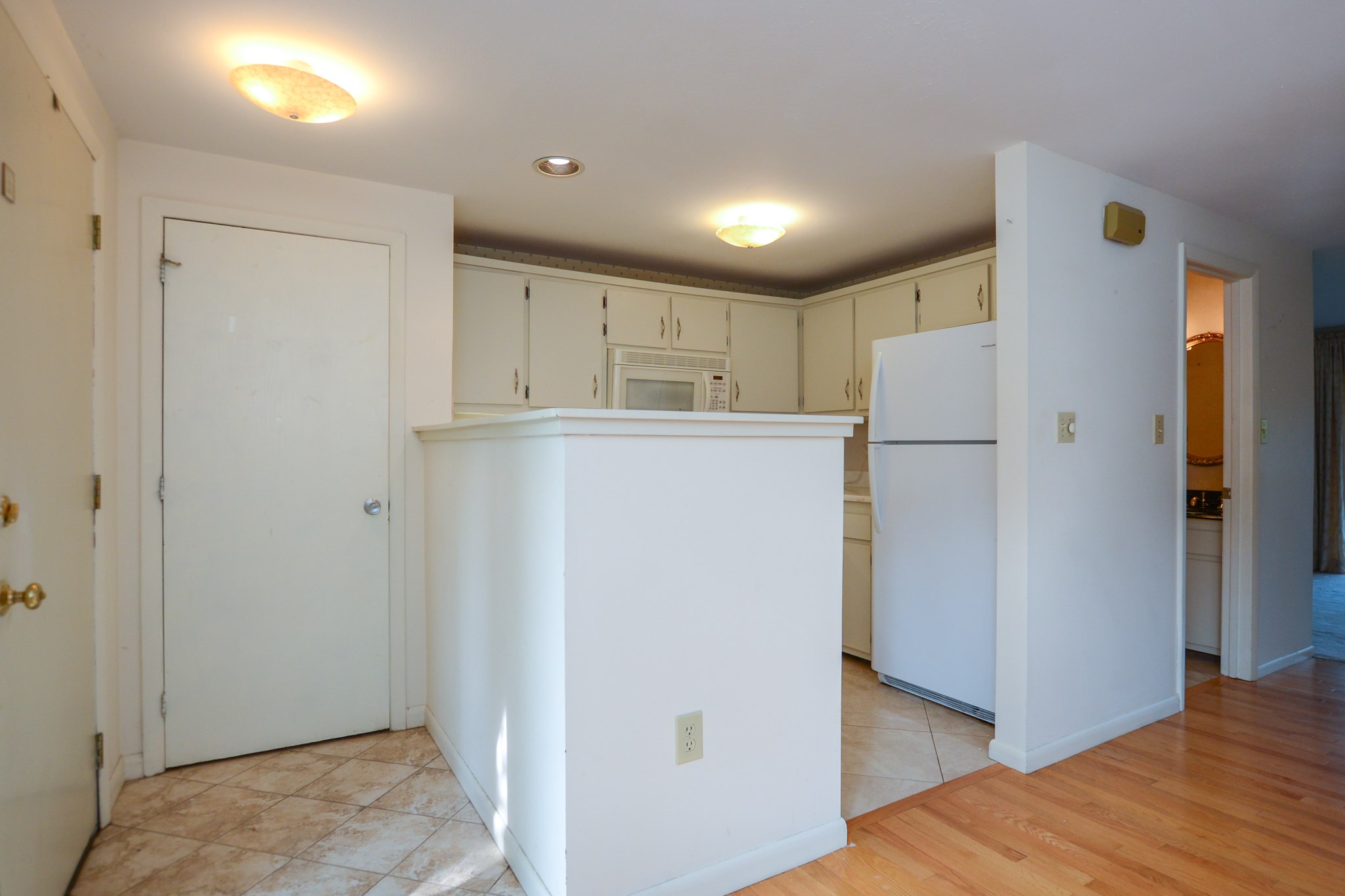 24 Spring Cove Road Nashua, NH 03062 - Photo 11 of 35