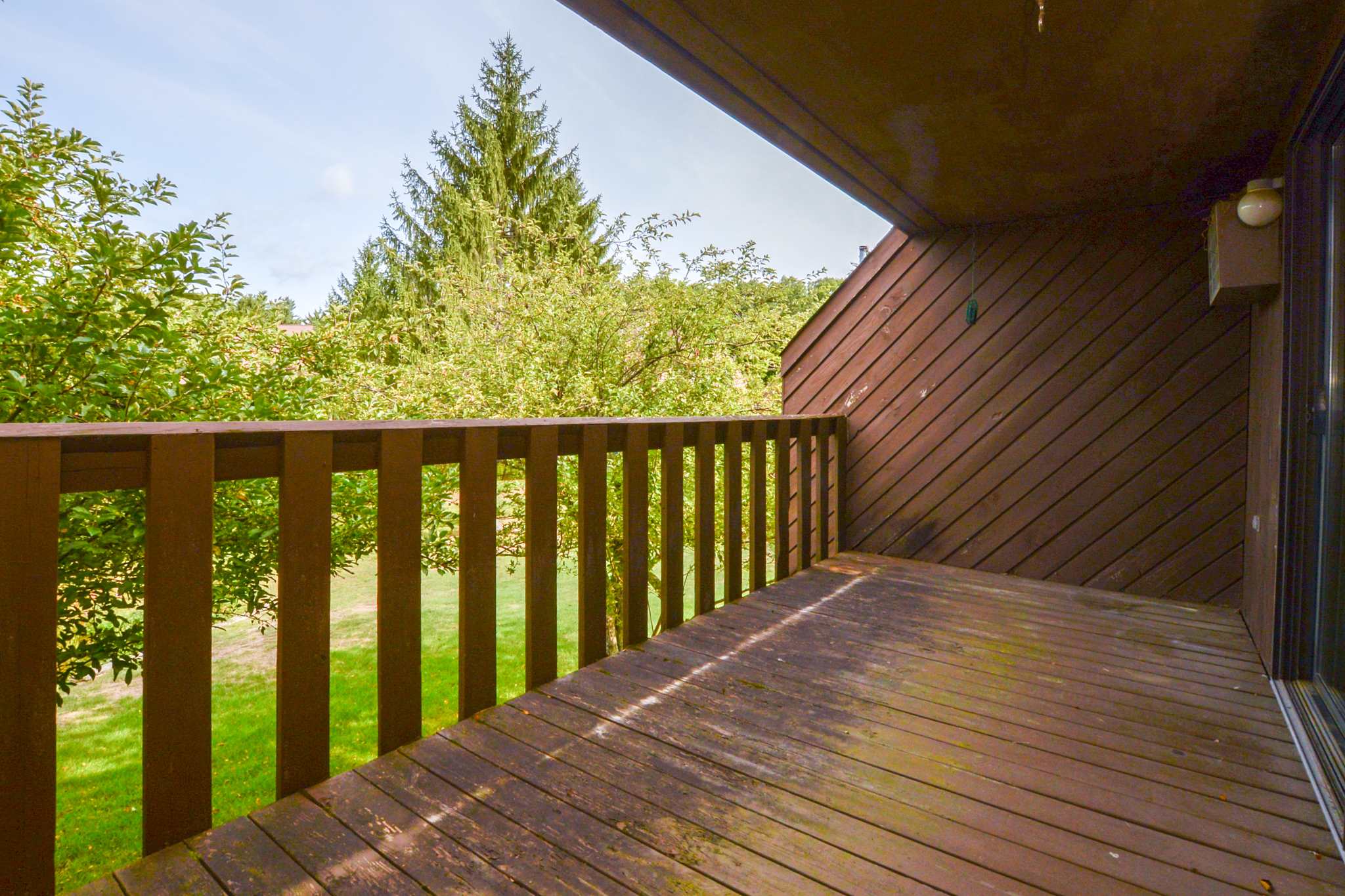 24 Spring Cove Road Nashua, NH 03062 - Photo 13 of 35