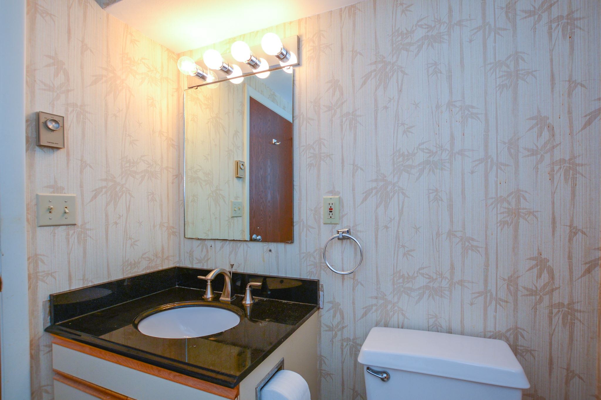 24 Spring Cove Road Nashua, NH 03062 - Photo 20 of 35